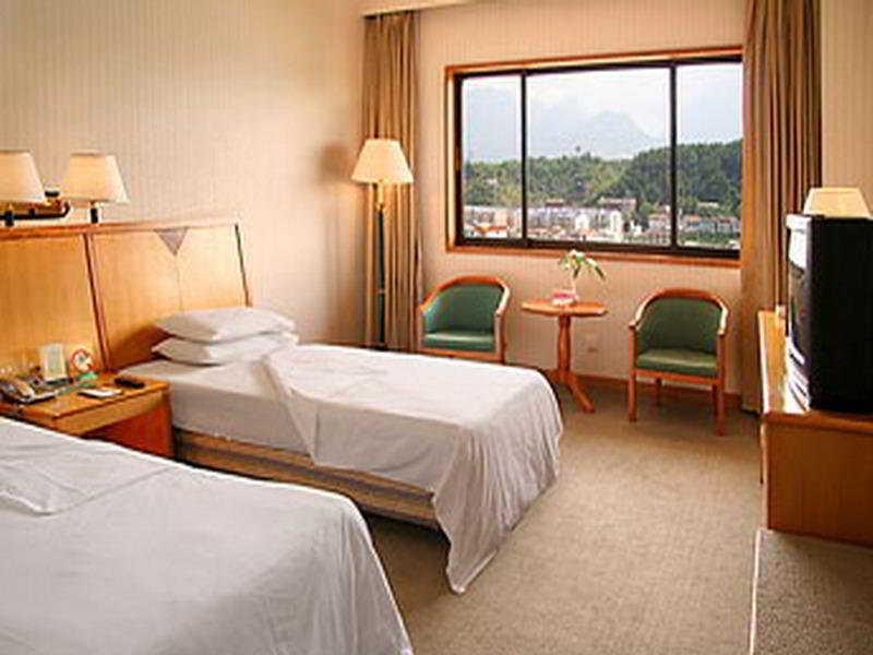 Zhang Jia Jie International Hotel Чжанцзяцзе Екстер'єр фото
