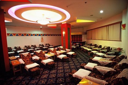 Zhang Jia Jie International Hotel Чжанцзяцзе Зручності фото